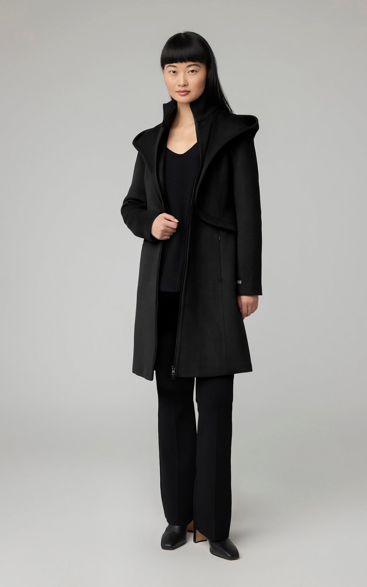 Black coat with belt and hood online